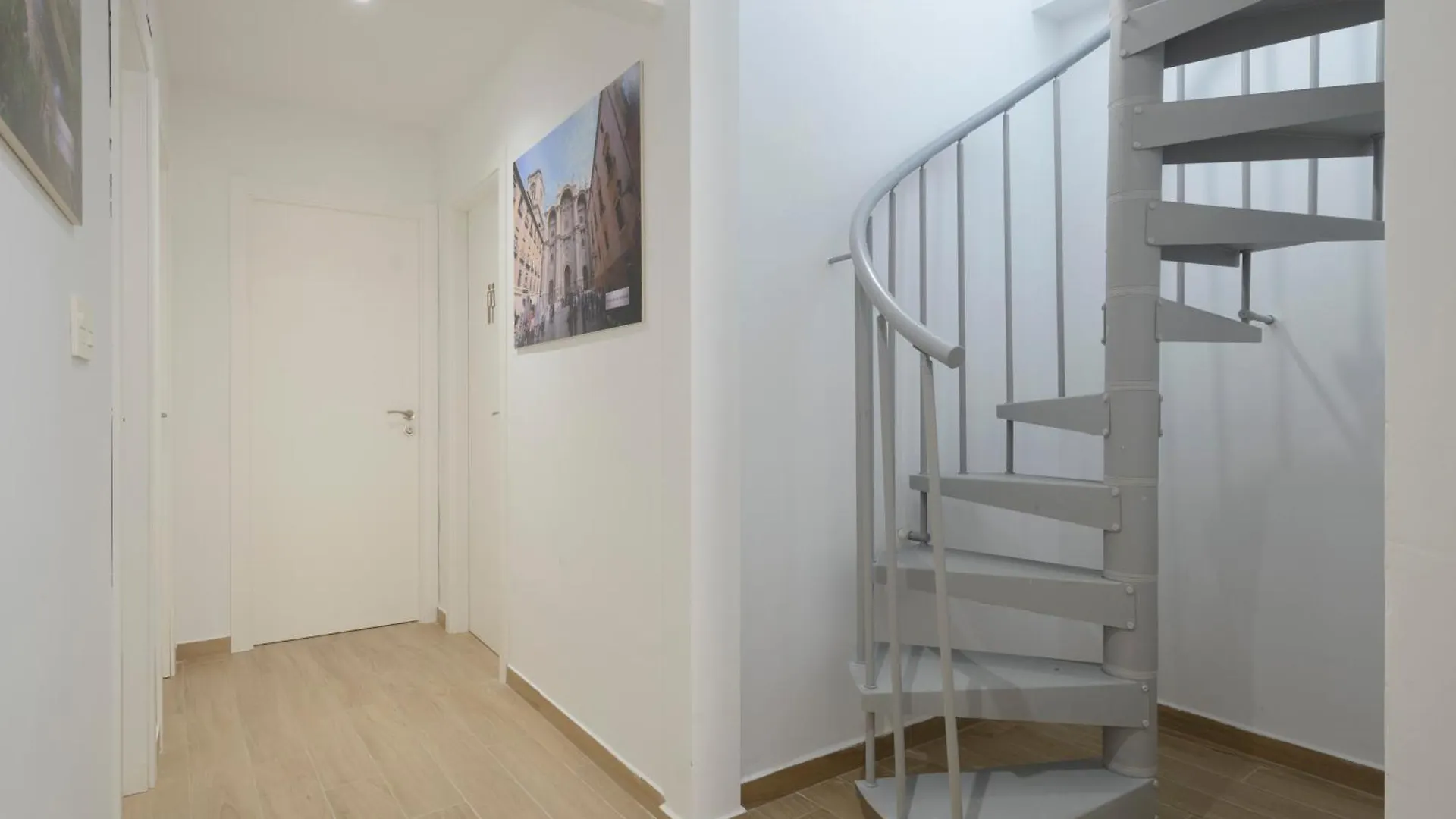 Apartamentos J De La Alhambra Granada España