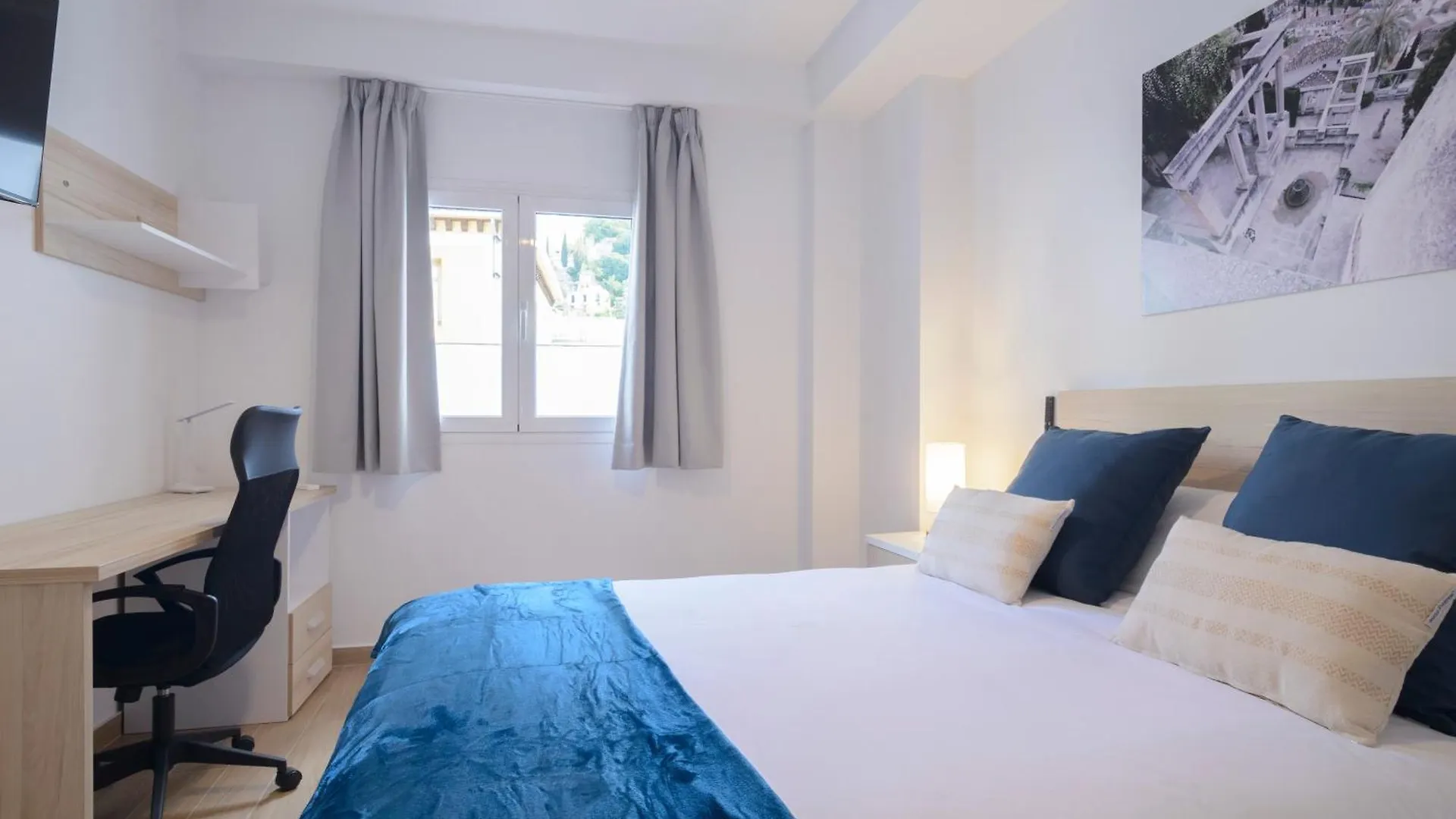 Apartamentos J De La Alhambra Granada