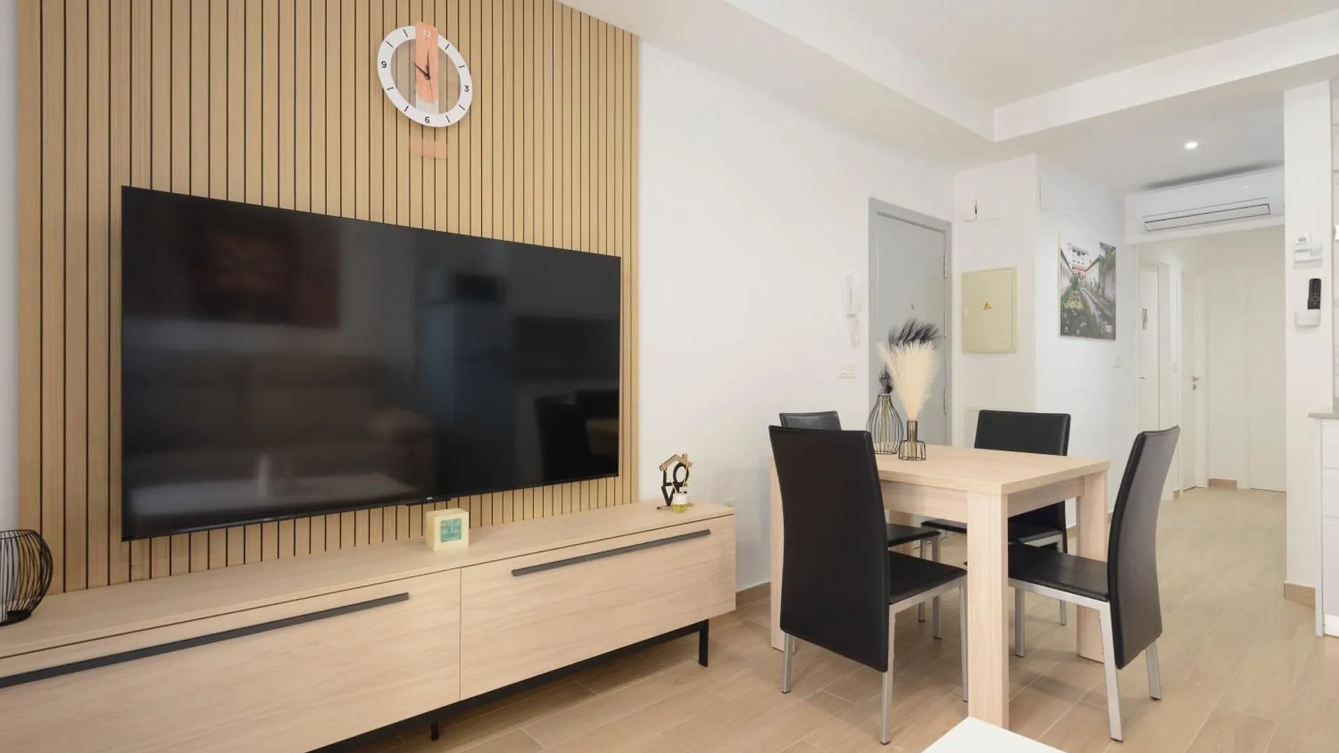 Apartamentos J De La Alhambra Granada España