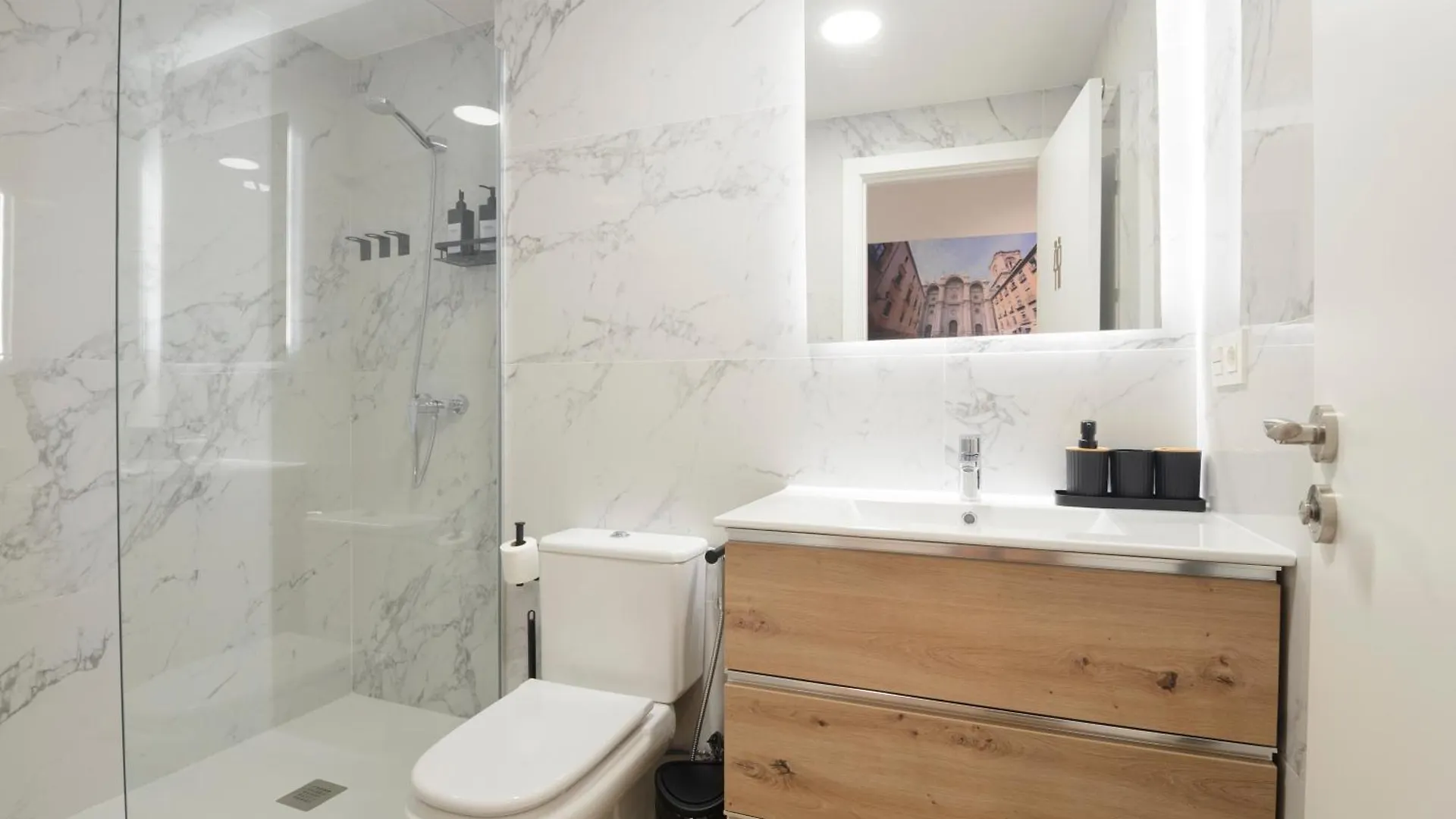 Apartamentos J De La Alhambra Granada