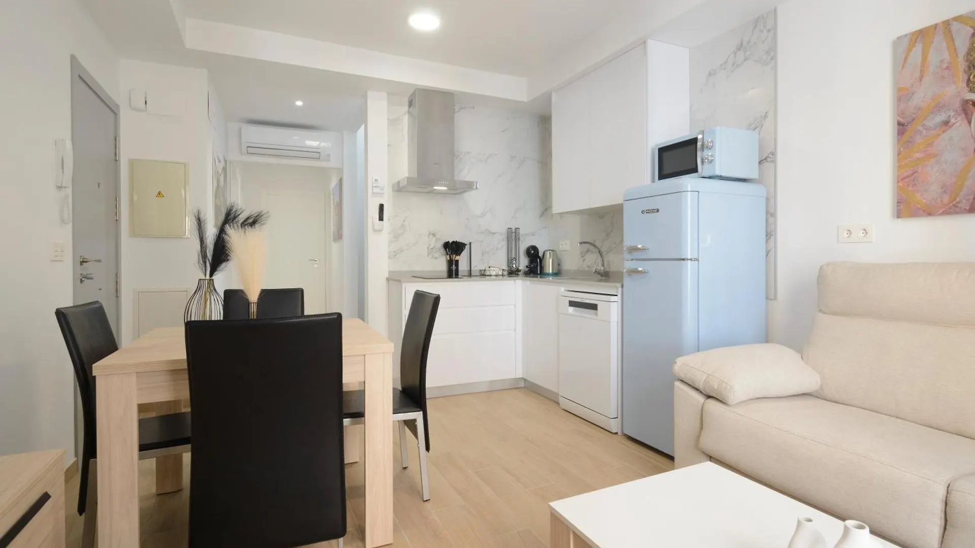 Apartamentos J De La Alhambra Granada España