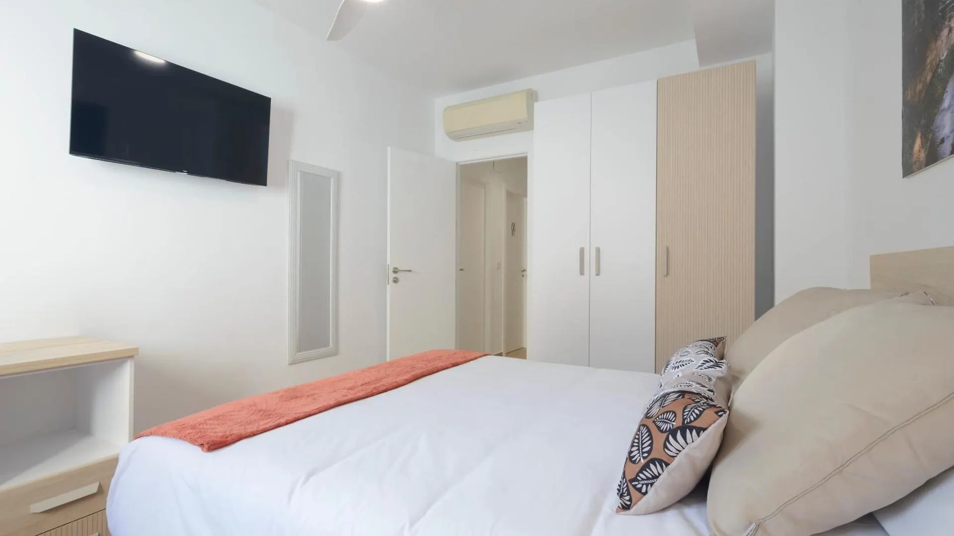 Apartamentos J De La Alhambra Granada